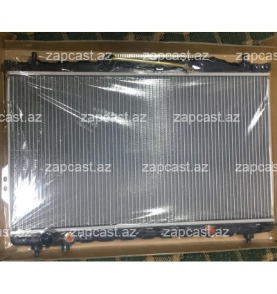 Hyundai Trajet 2000-2008 radiator su 2.0 dizel 253103A201 
